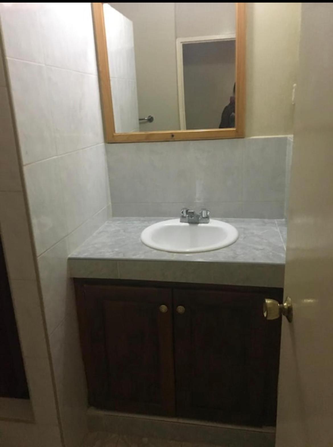 Andre'S Guest House Негрил Экстерьер фото